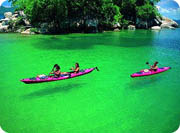 mountain bike - mission malawi - kayaking on lake malawi 2